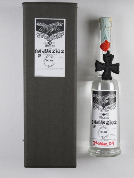 Jonathan Meese. Grappa, DON MEESE’S NR. 1 GRALSBABY D’ANNUNZIOZ, 2009